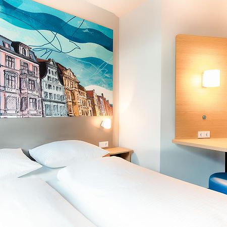 B&B Hotel Rostock City-West Buitenkant foto